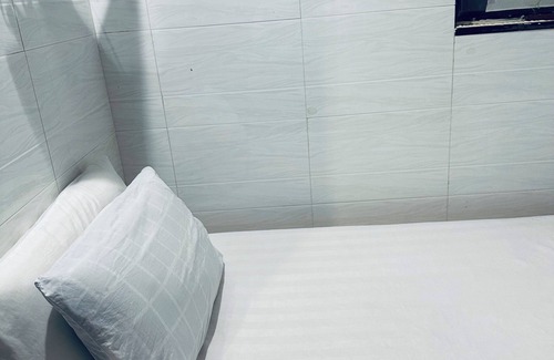 Tsim Sha Tsui House | united co -operate hotel