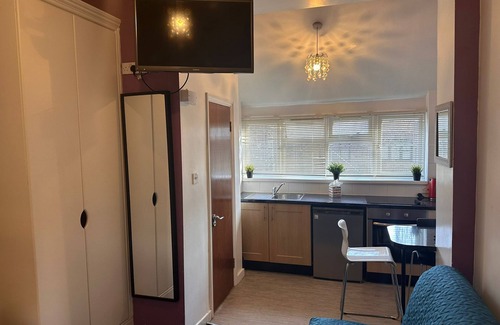 Seven Sisters House | United Lodge Apartments