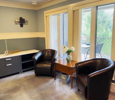 Queensborough House | Unitrip Queen Bed Room 3