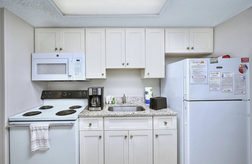 Downtown Myrtle Beach Condo | Units at Sandy Beach Resort by Elliott Beach Rentals