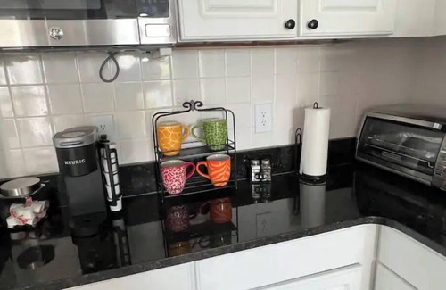 Southwest Orlando Condo | Universal/Pool view +FREE parking. Newly renovated 2bdrm/2bth