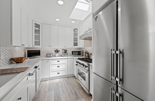 Lone Mountain Condo | University of San Francisco Luxury Flat