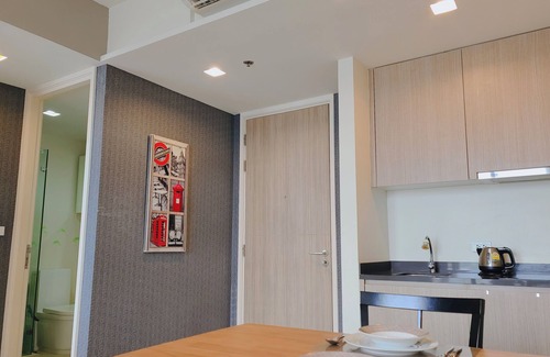Pratumnak Hill Condo | Unixx South Pattaya Condo Seaview Family Room near walking street