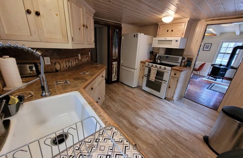 Lake Arrowhead Cabin | Unplug from city life and connect with nature at the perfect LA Getaway.
