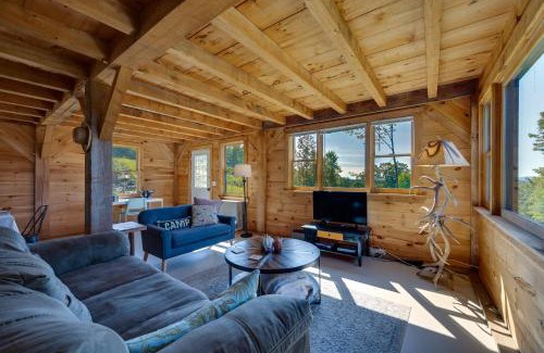 Sharon House | Unplug, Unwind and Explore Remote Vermont Cabin