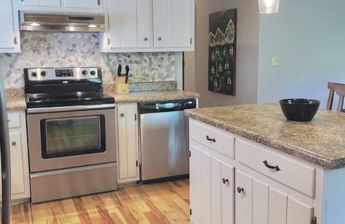 Franklin Cabin | Unplugged On The Cullasaja River