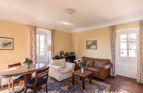 Unsleben Apartment | Unsleben moated castle, falcon's nest