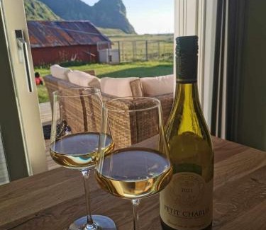Unstad House | Unstad, Lofoten: Fint feriested nært stranden