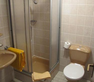 Speicher Hotel | "Unter den Kastanien"