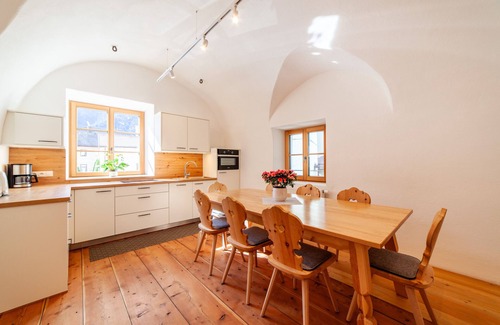 Laces House | 'Unterlanpacher Historic Refugium' with Mountain View, Garden & Terrace