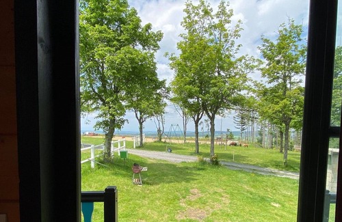 Marlhes House | Unusual accommodation (gypsy caravan) in the heart of Pilat