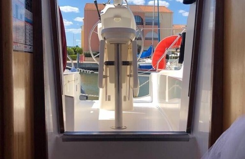 Carnon-Plage Boat Rental | Unusual stay on a comfortable and quiet sailboat