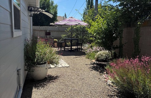 Lodi Cottage | Unwind@839 says it all! Charming cottage in Lodi, a wine country destination.