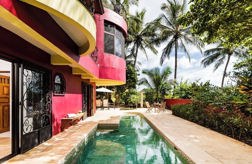 Junquillal House | Unwind and Reconnect: Casa Alegre, Your Hidden Beachfront Haven