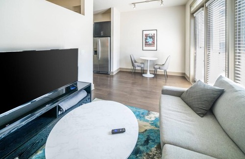 Richardson Apartment | Unwind at Cityline - Premium 1BR in Dallas