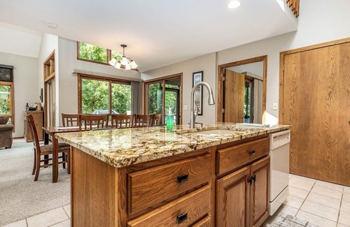 The Galena Territory House | Unwind at High Ridge: Hot Tub Nights, Arcade Lights & Fire Pit Fun!