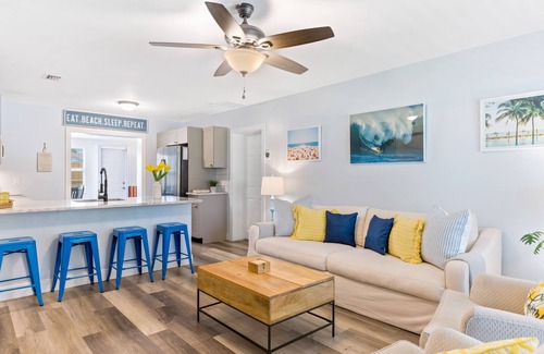 Rock Ridge House | Unwind @CoralParadiseVeroBeach🦩5 min beach - walk shops, restaurants & markets