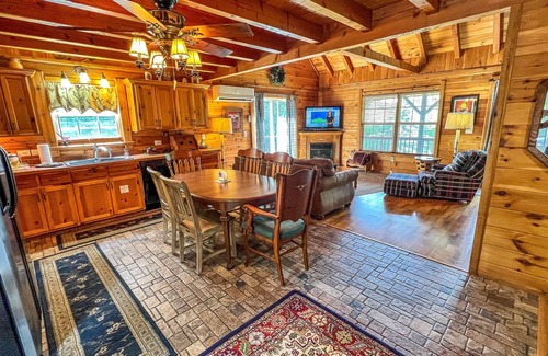 Piney Creek Cabin | Unwind, Explore, Repeat - This Fall @ Breezy River