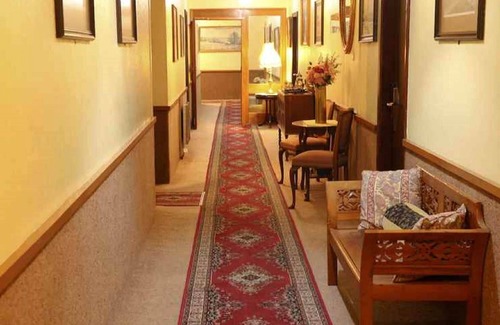 Whanganui House | Unwind @ Whangunui Standard Room