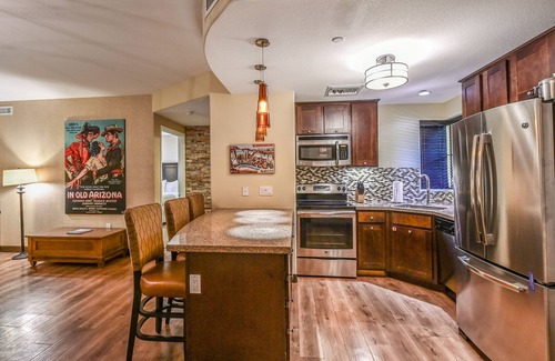 Cibola Vista Condo | Unwinding Cibola Vista Resort and Spa, 1 Bedroom Suite, Just A Mile to Paradise