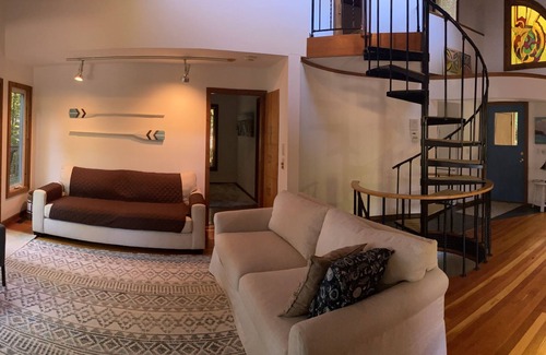 Charlevoix House | Up North Cabin on Lake Charlevoix