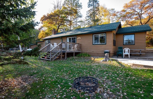 Hackensack Cabin | up north cabin with fire place