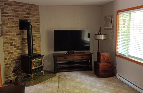 Cushing House | Up North Getaway