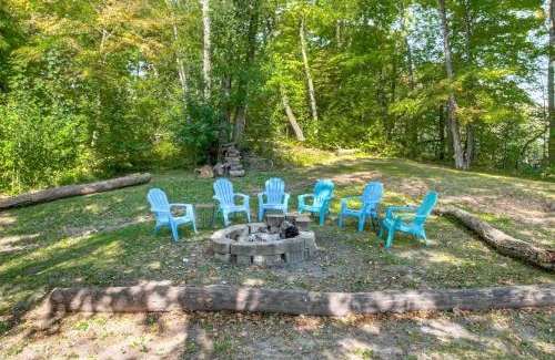 Parkers Prairie House | Up North Long Lake Retreat on Private Peninsula!