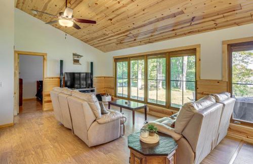 Parkers Prairie House | Up North Long Lake Retreat on Private Peninsula!