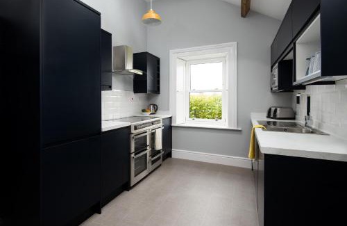 Berwick-upon-Tweed House | Up North Stays Millers Cottage & The Granary