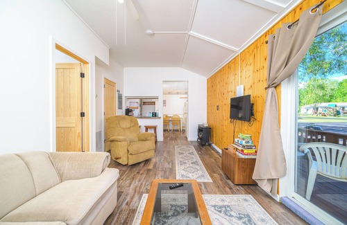 Rumely Cottage | UP Sunrise Cottages #2 - Family Friendly Resort