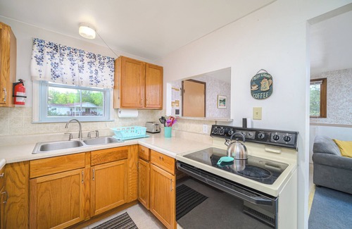 Rumely Cottage | UP Sunrise Cottages #3 - Family Friendly Resort