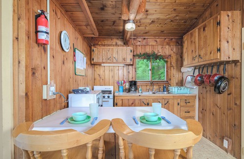 Rumely Cottage | UP Sunrise Cottages #4 - Family Friendly Resort