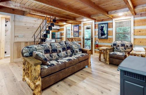 Gatlinburg - Pigeon Forge House | Up the Creek