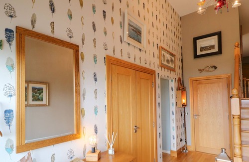 Downings Cabin | UP THE HILL, family friendly, character holiday cottage in Downings