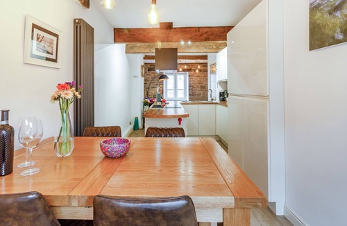 Holmfirth Cottage | Up-top Cottage