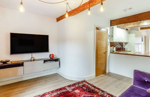 Holmfirth Cottage | Up-top Cottage