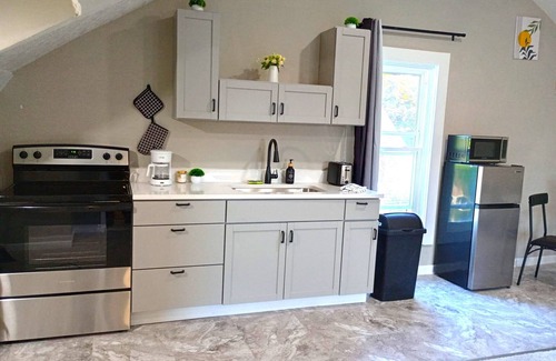 Cleveland Apartment | Up Unit Studio in West CLE