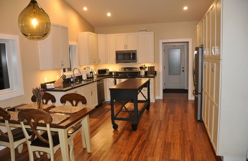Kula House | Upcountry Kula - Private House On The Slopes Of Haleakala - Multi-Island View