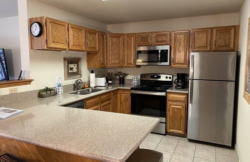 Mountain House Condo | Updated 2 bed/2 bath - Walking Distance to Lift!