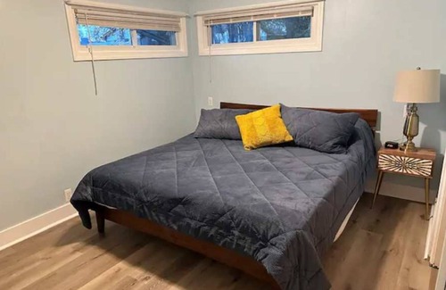 Livonia House | Updated 2 Bed Ranch style Home in Livonia