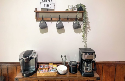 Grand Rapids House | Updated 2BR Gem: Near Downtown, Eastown, and EGR!