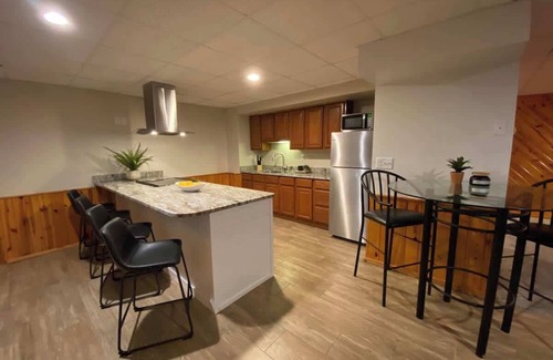 Elk River House | Updated 2BR-PoolTable-Theatre-Trails-Fountain-ERX