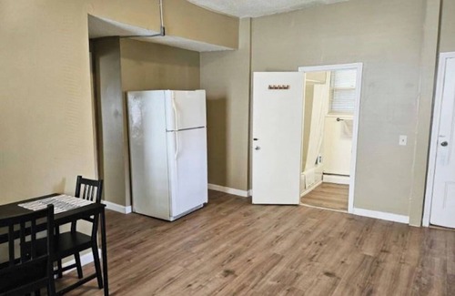 Providence Apartment | Updated apartment near Whole Foods, Brown Univer