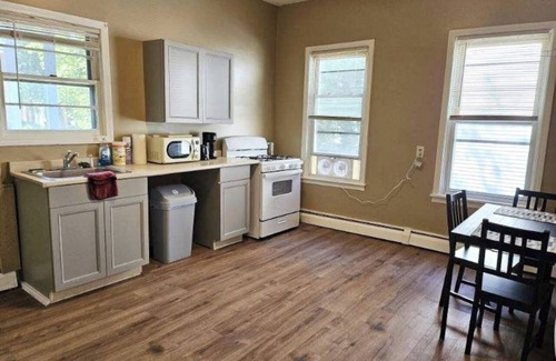 Providence Apartment | Updated apartment near Whole Foods, Brown Univer