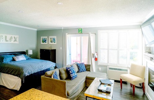 Craigleith House | Updated Blue Mountain Studio @ North Creek Resort