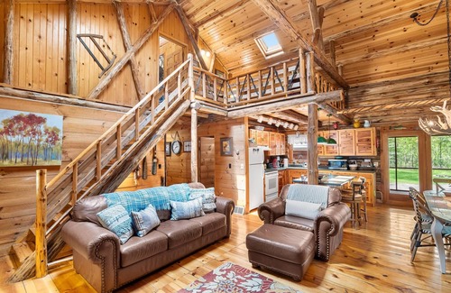 Princeton Cabin | Updated Cabin with Green Lake access