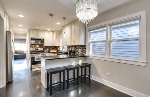 Norwood Park East Apartment | Updated Chicago Vacation Rental w/ Fireplace!