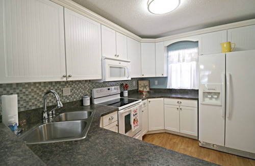 Butler Beach Apartment | Updated, Classy Ground Floor Condo-Sea Place 12119