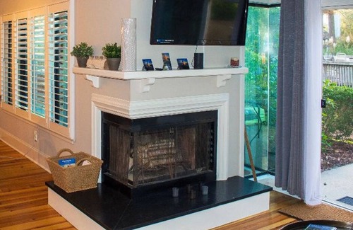 Snee Farm Condo | Updated Condo centrally located Extended Stay Charleston and Beaches